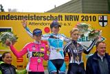 Podium-Frauen.jpg